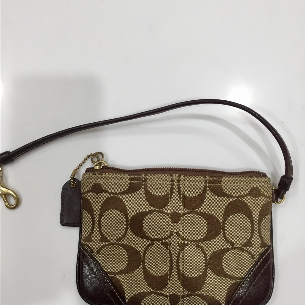 Coach Wristlet - Picture 1 of 4